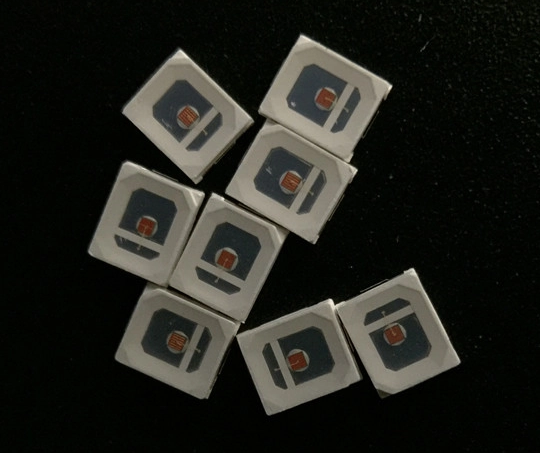 1714266322158222.png 更換LED貼片燈珠時應(yīng)該注意什么呢?